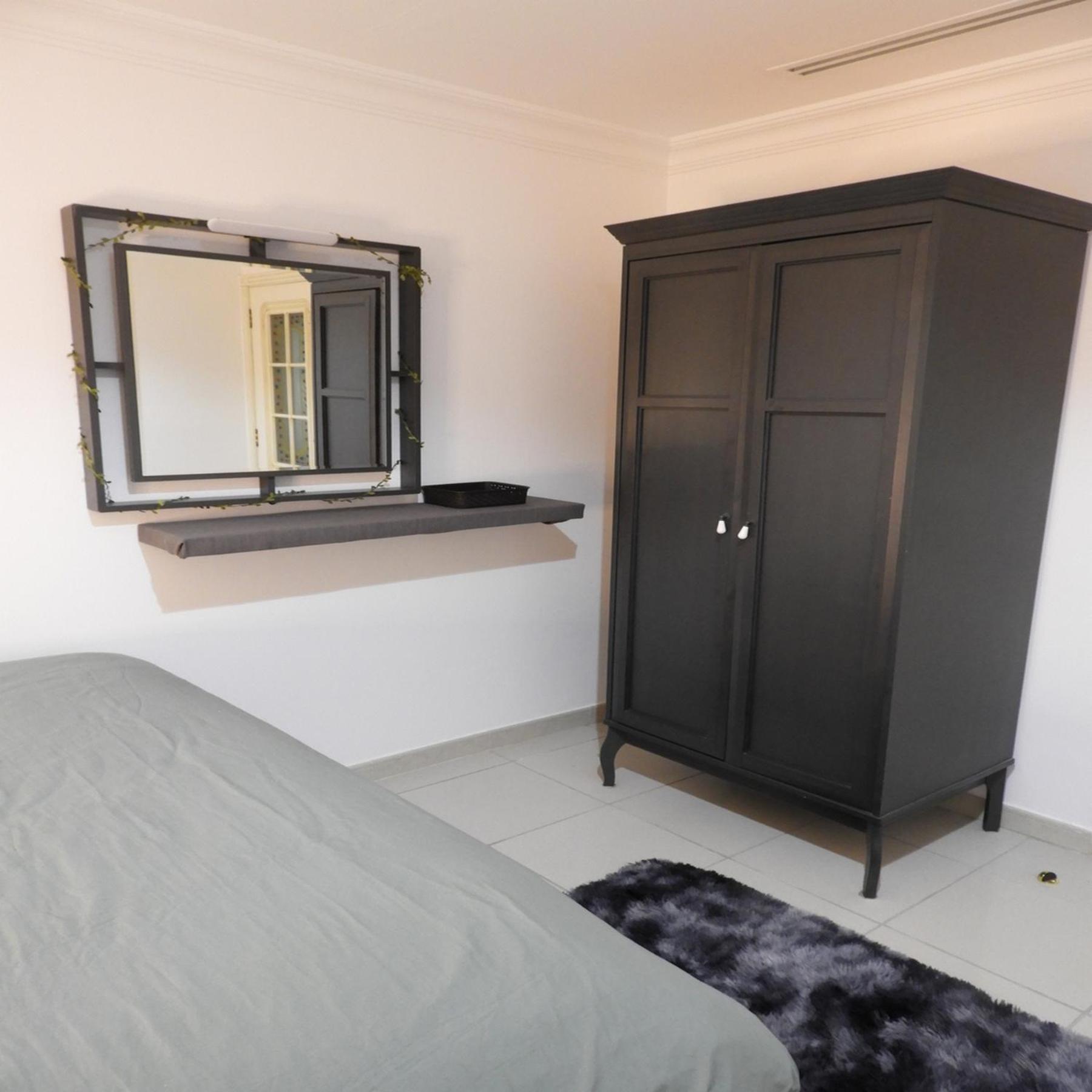 A Tribe Together Sea Views - Corniche,khalidiya Homestay *