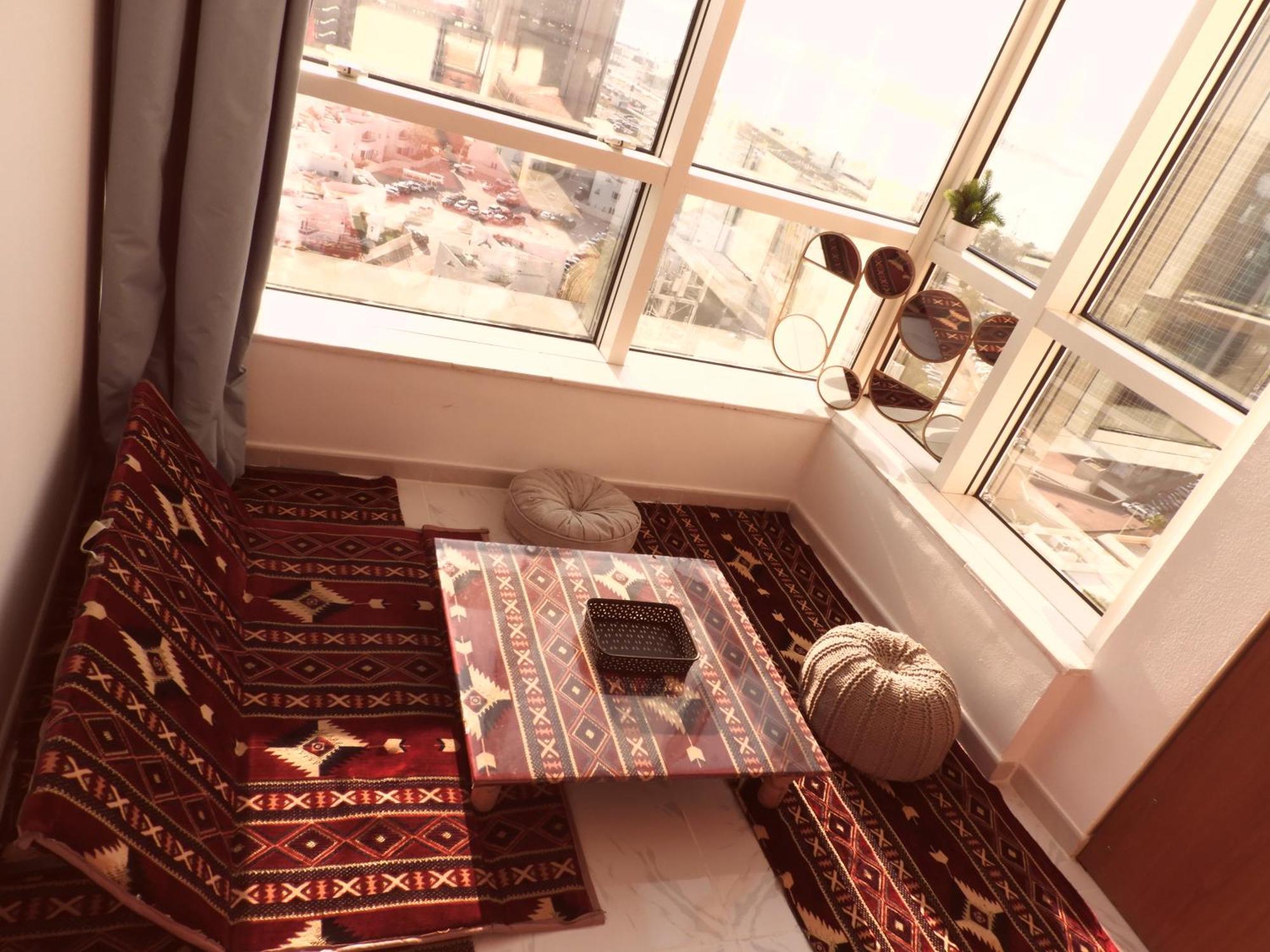 Hospedagem domiciliar A Tribe Together Sea Views - Corniche,khalidiya